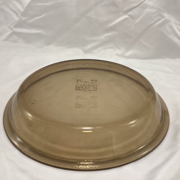 Pyrex 9” d12 round baking dish - Picture 4 of 5